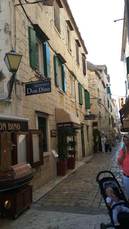 Apartment Fabijanko Oldtown Trogir Exteriör bild