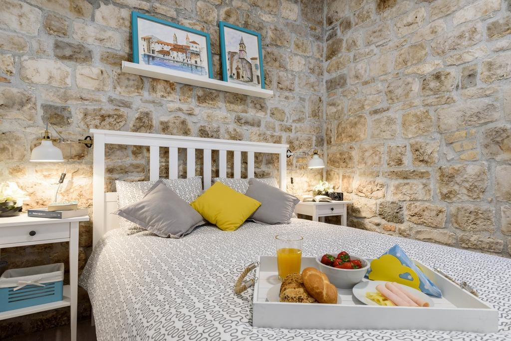 Apartment Fabijanko Oldtown Trogir Exteriör bild